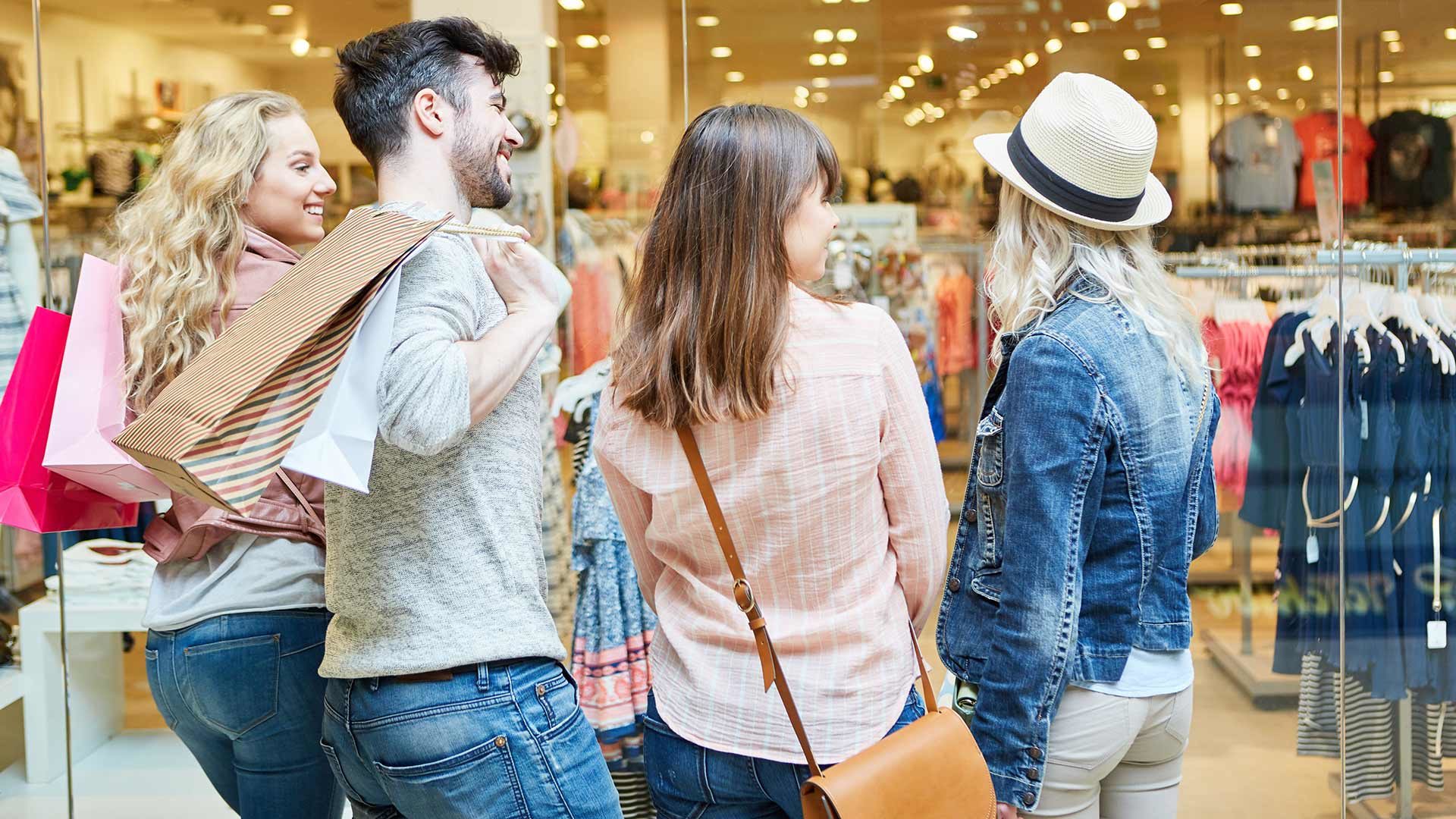 Einen Shoppingbummel unternehmen