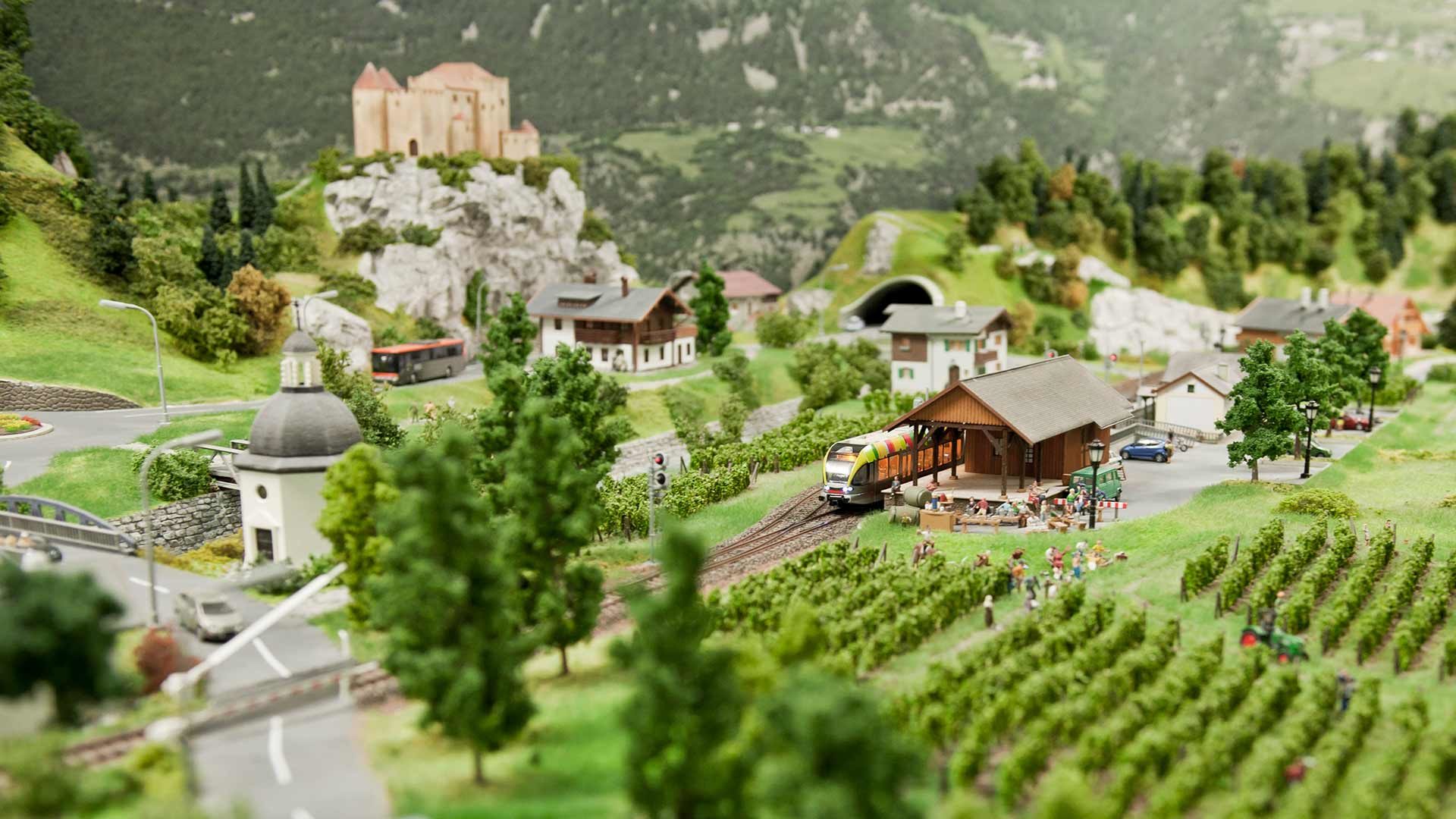 Eisenbahnwelt in Südtirol
