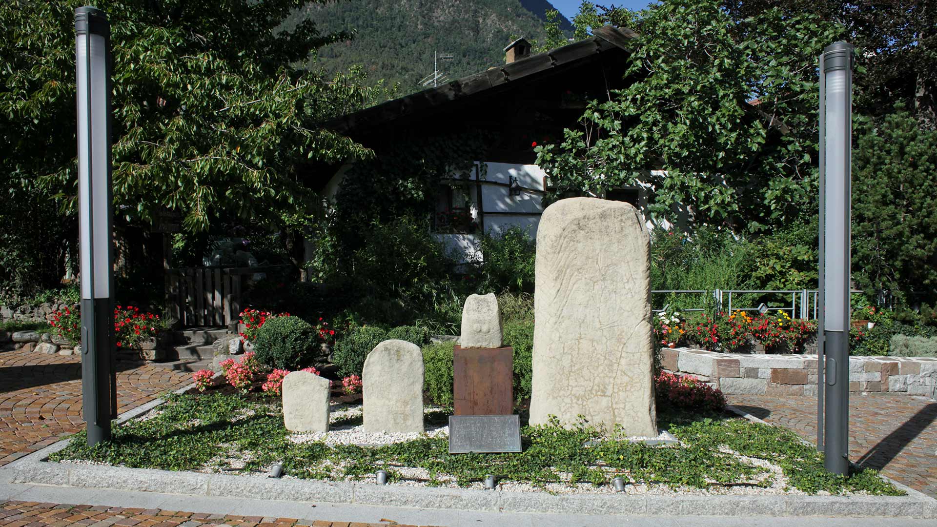 Menhire von Algund
