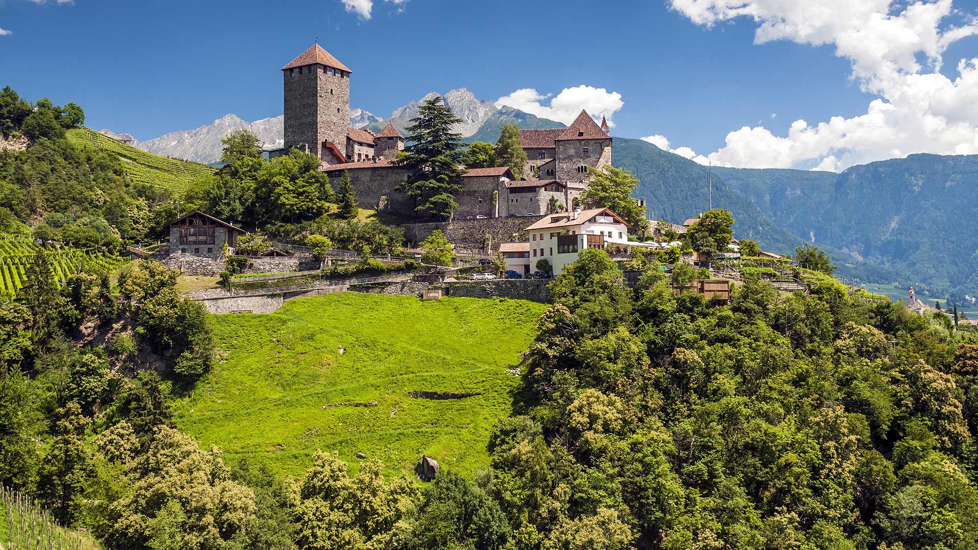 Schloss Tirol