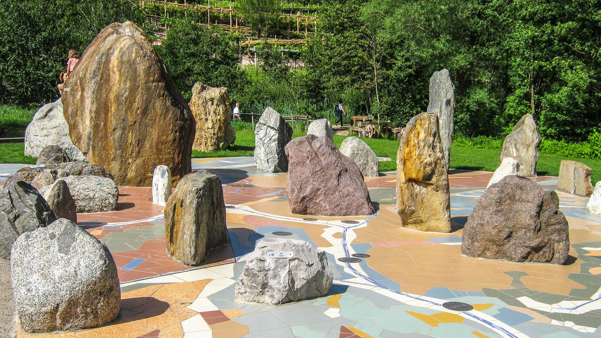 Geologisches Mosaik - Gärten von Schloss Trauttmansdorff