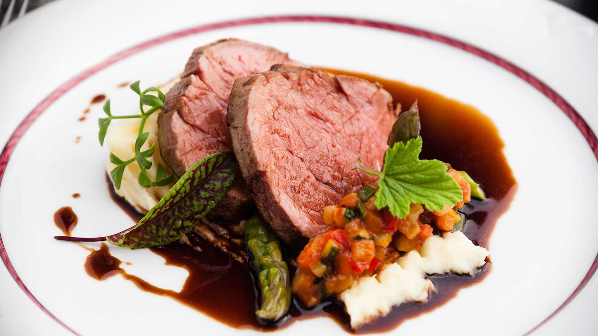 Gondeldinner: Genuss zwischen Berg und Tal