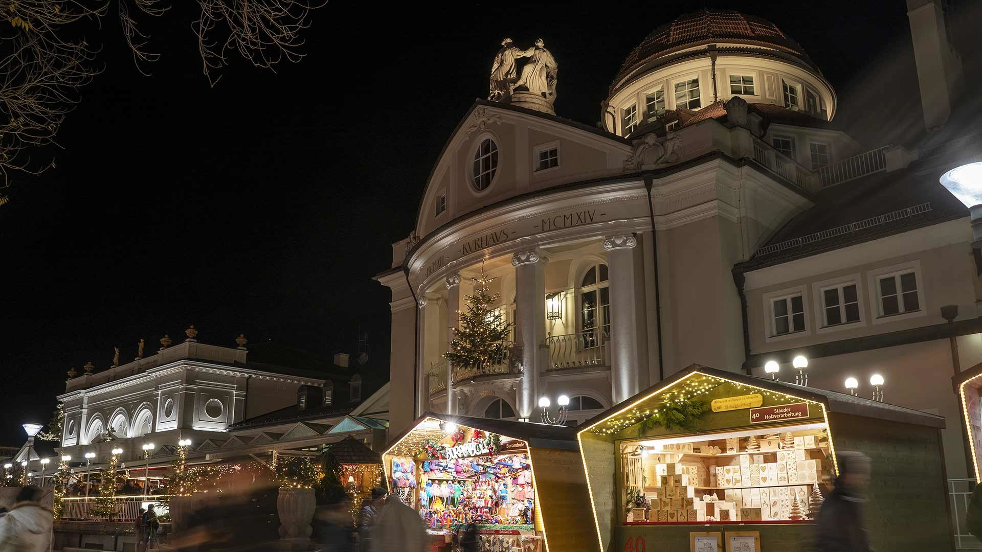Weihnachtsmarkt Meran - Kurhaus