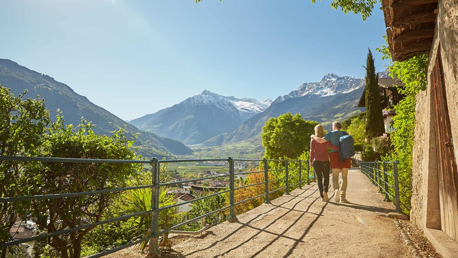 Tappeinerweg über der Stadt Meran